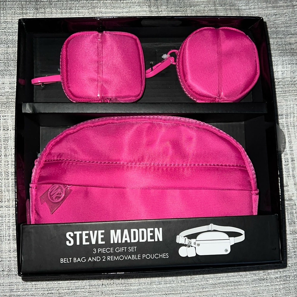 Steve Madden Belt Bag
